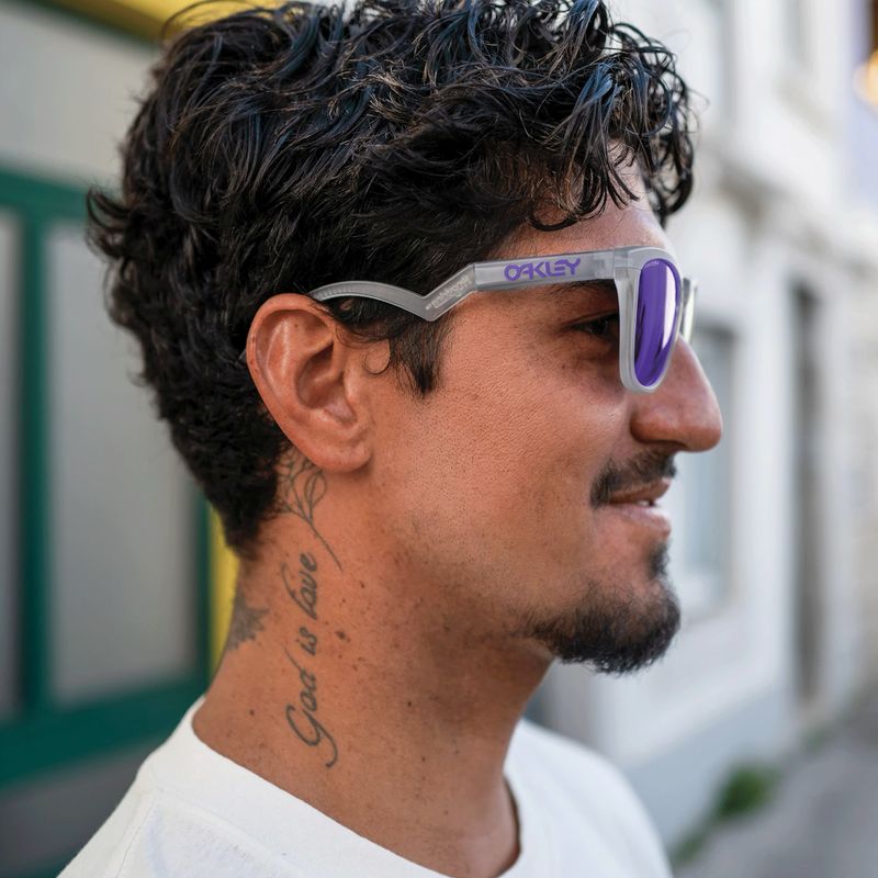 Слънчеви очила Oakley Frogskins Hybrid matte trans lilac/clear prizm violet 8