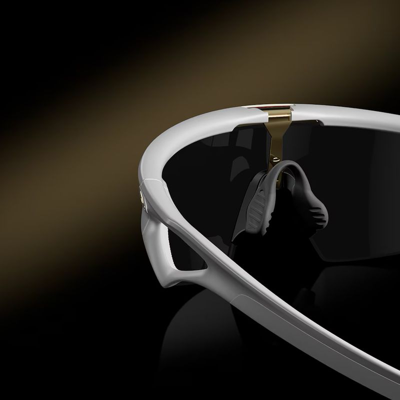 Слънчеви очила Oakley Sphaera PC матово бяло/призмено черно 6
