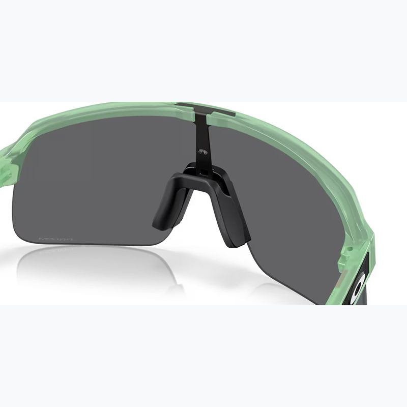 Слънчеви очила Oakley Sutro Lite S матов транс нефрит/призма черно 6