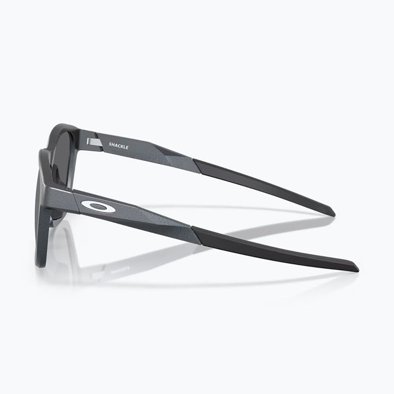 Слънчеви очила Oakley Shackle matte black/prizm sapphire 7