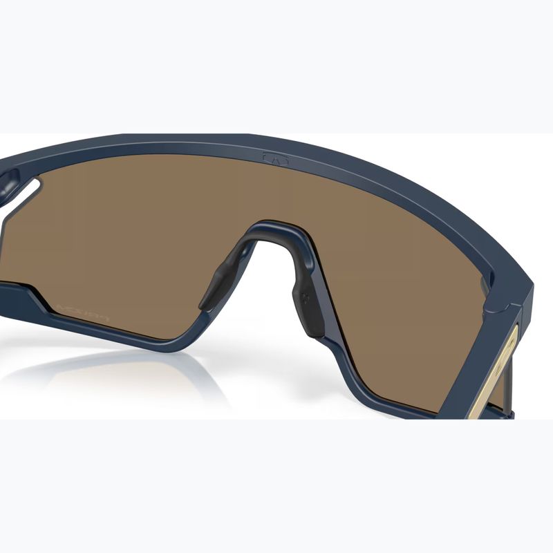 Слънчеви очила Oakley Bxtr matte abyss/prizm 24k 7