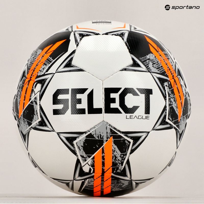 SELECT League v24 FIFA BASIC футбол бял/черен размер 5 6