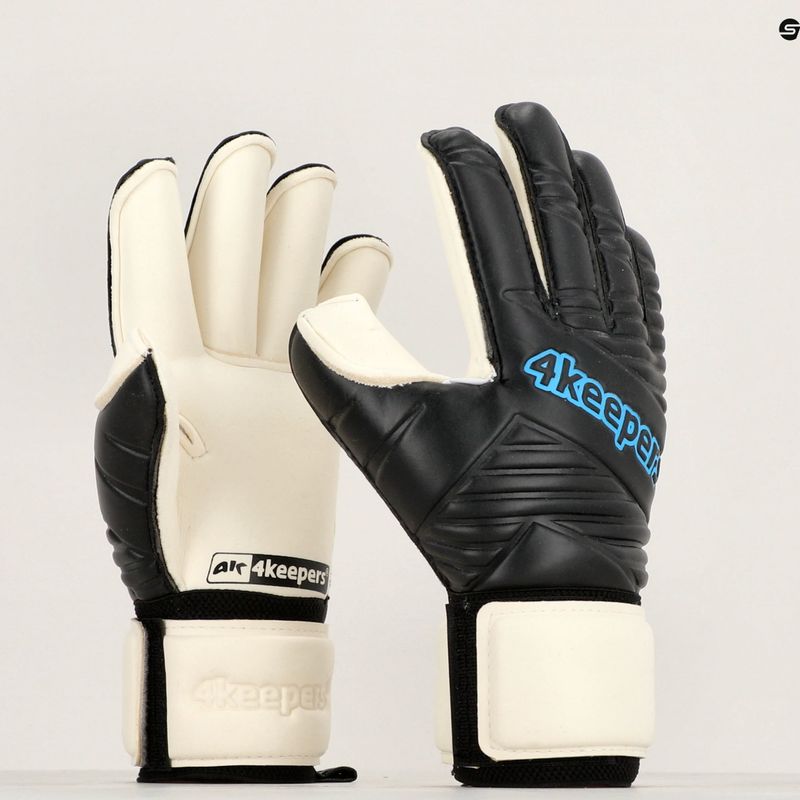 Детски вратарски ръкавици 4Keepers Retro IV RF черно и бяло 4KRIVBRFJR 10