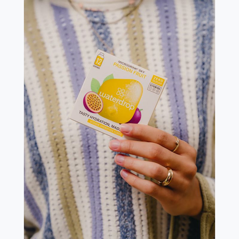 Изотонична напитка Microdrink Microdrink Sky 12 кубчета pineberry passion fruit 7