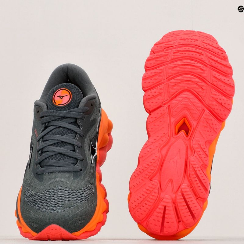 Дамски обувки за бягане Mizuno Wave Sky 7 turbulence/white/carrot curl 11