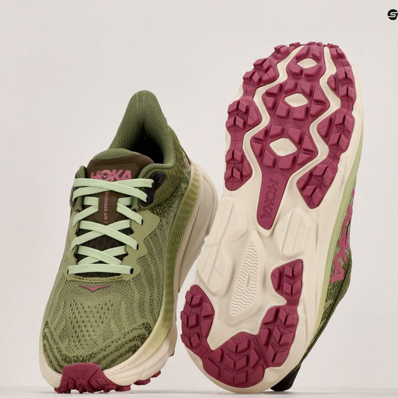 Дамски обувки за бягане HOKA Challenger ATR 7 forest floor/beet root 9