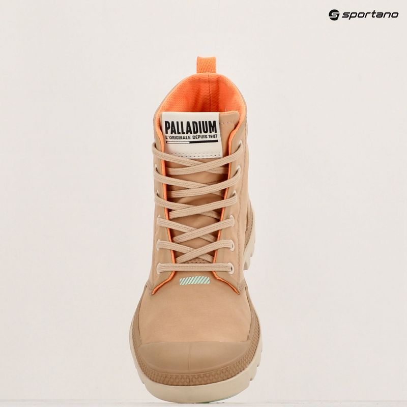 Palladium Pampa Lite+ Hi бежови ботуши с тен 9