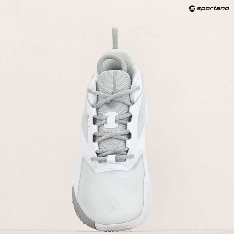 Волейболни обувки Nike Zoom Hyperace 3 photon dust/mtlc silver-white 9