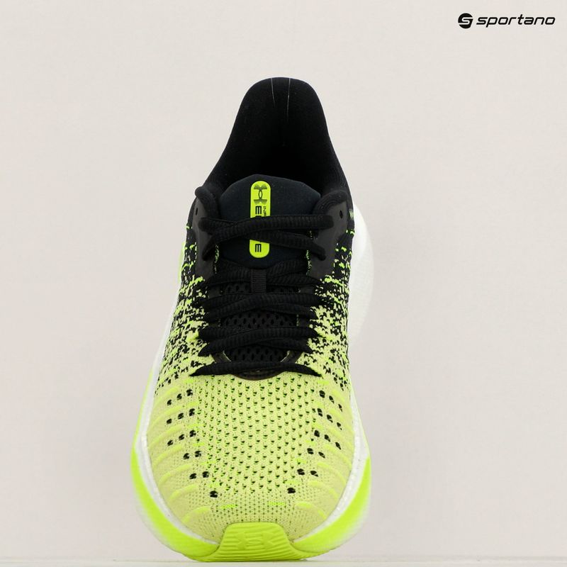 Дамски обувки за бягане Under Armour Infinite Elite black/sonic yellow/high vis yellow 13