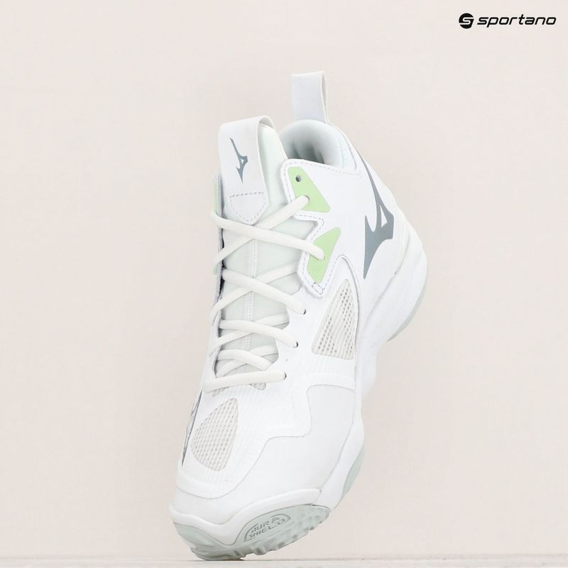 Дамски обувки за волейбол Mizuno Wave Momentum 3 Mid white/glacial/pantinagreen 9