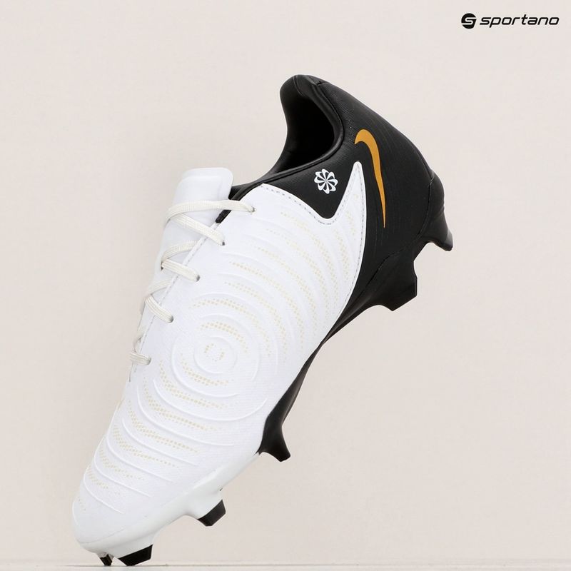 Футболни обувки Nike Phantom GX II Academy FG/MG white / metallic gold coin / black 9