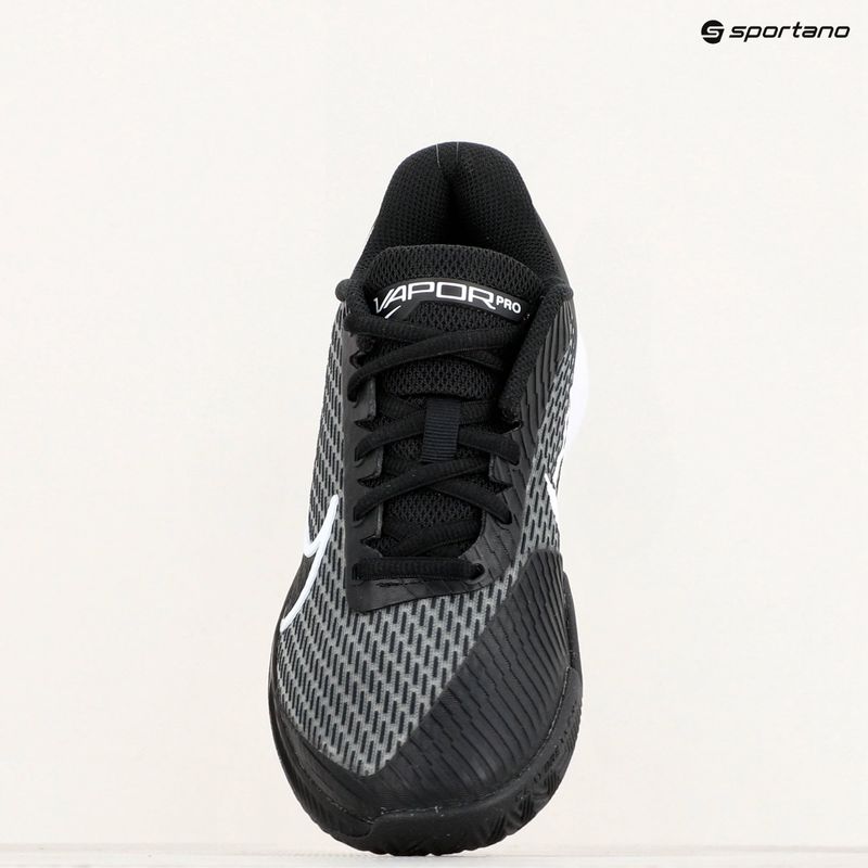 Дамски обувки за тенис Nike Air Zoom Vapor Pro 2 black/white 9
