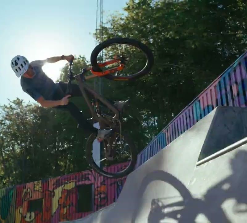 Носач за велосипеди с кука Thule EasyFold 3 2Bike черен 9