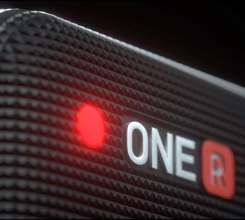 Камера Insta360 ONE RS 1-Inch Edition червена/черна CINRSGP/B 5