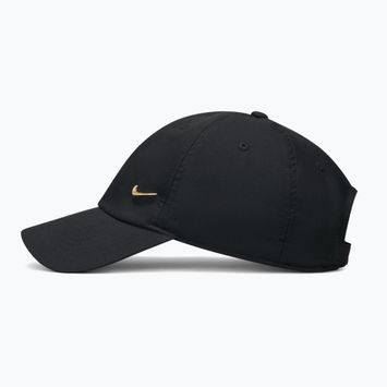 Шапка с козирка Nike Dri-Fit Club Unstructured Metal Swoosh 2026 black/metallic gold