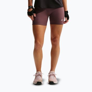 Дамски къси панталони/шорти Nike One High-Waisted Biker 5" tattoo/white