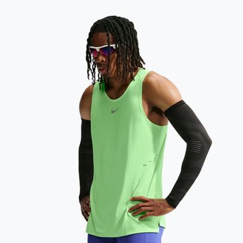 Мъжка тениска за бягане Nike Stride volt/light silver