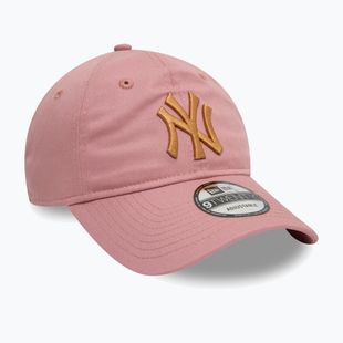 New Era League Essential 920 New York Yankees тъмнорозова бейзболна шапка