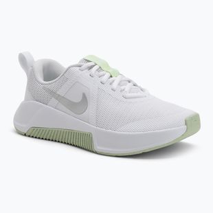 Дамски обувки за тренировка Nike MC Trainer 3 white/metallic silver/barely volt