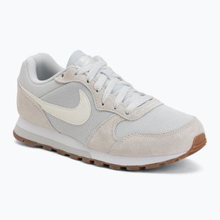 Дамски обувки Nike MD Runner 2 photon dust/white/gum med brown/sail