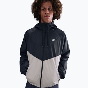 Мъжко яке Nike Windrunner black/cream Ii/cream Ii