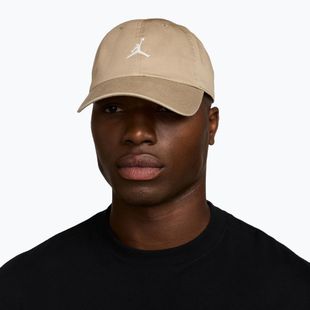Шапка с козирка Nike Jordan Club Unstructured Curved-Bill khaki/sail