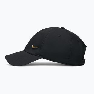 Шапка с козирка Nike Dri-Fit Club Unstructured Metal Swoosh 2026 black/metallic gold