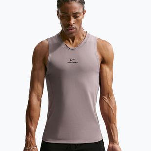 Мъжка тренировъчна тениска Nike Pro Training Dri-Fit light violet ore/black