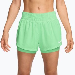 Дамски тренировъчни шорти Nike One cucumber calm/white