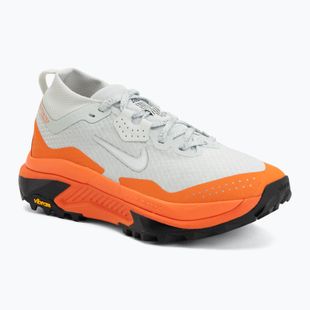 Дамски обувки за бягане Nike ACG Zegama GORE-TEX light silver/safety orange/summit white