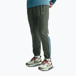 Мъжки панталони за бягане Nike Miler Dri-Fit Woven camo green/mineral slate