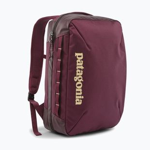 Туристическа раница Patagonia Black Hole Micro MLC 22 l berry fig