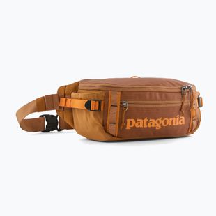 Чантичка за кръстна Patagonia Black Hole Waist Pack 5L cinnamon brown