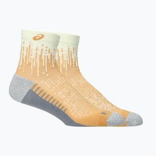 Чорапи ASICS Performance Run Quarter овесена каша/перо сиво/пипер