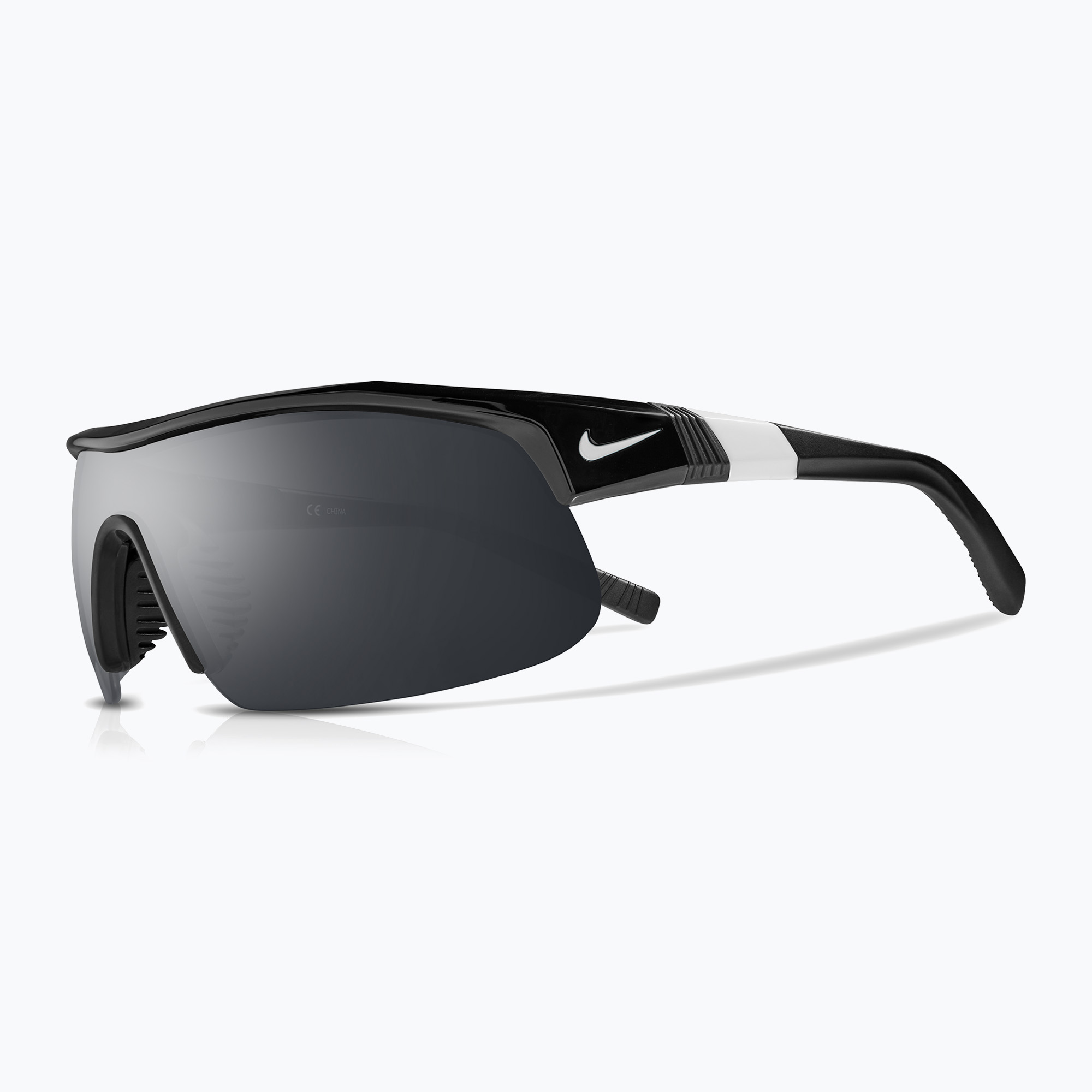 Слънчеви очила Nike Show X1 черни/сребърни светкавици
