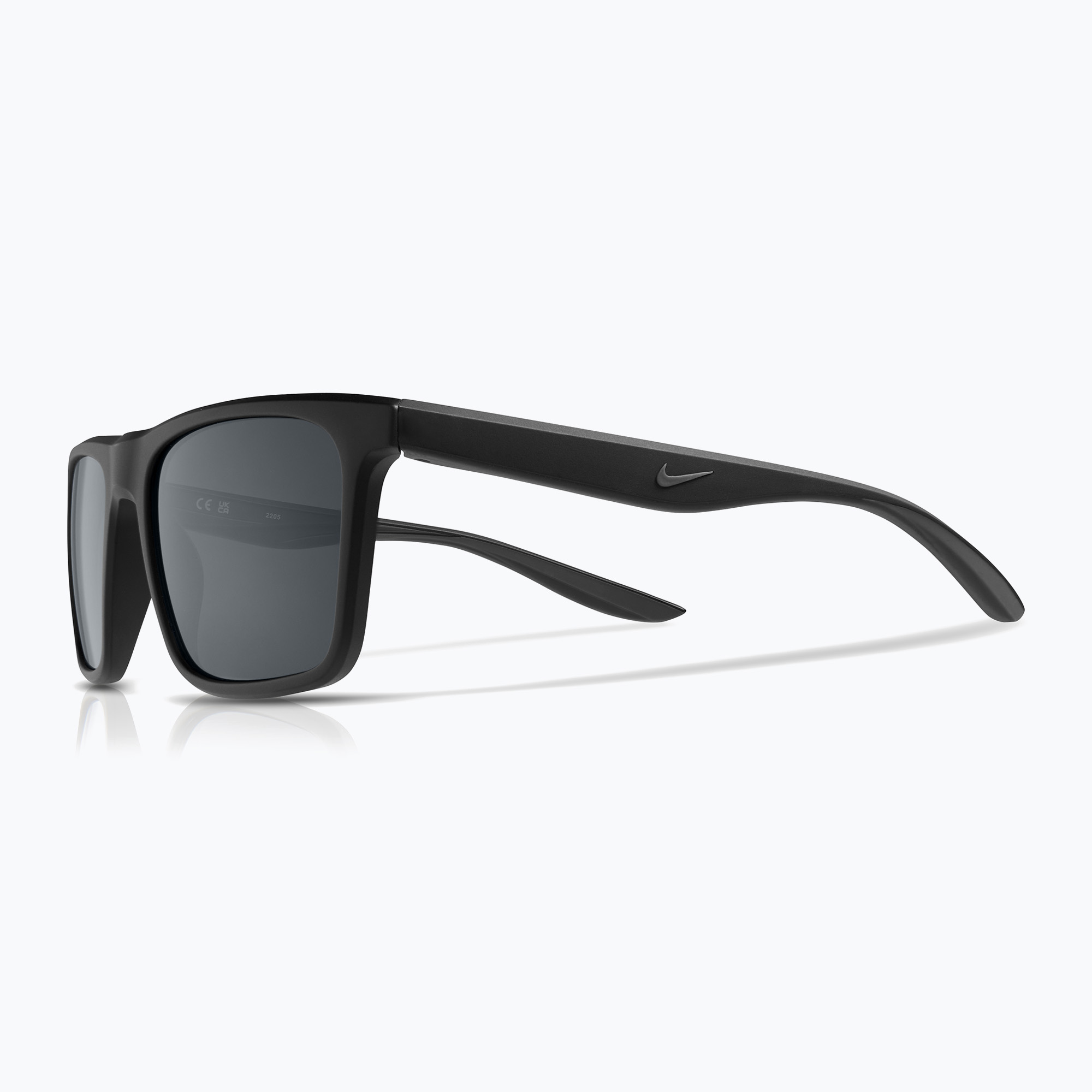 Мъжки слънчеви очила Nike Chak матово черно/тъмно сиво