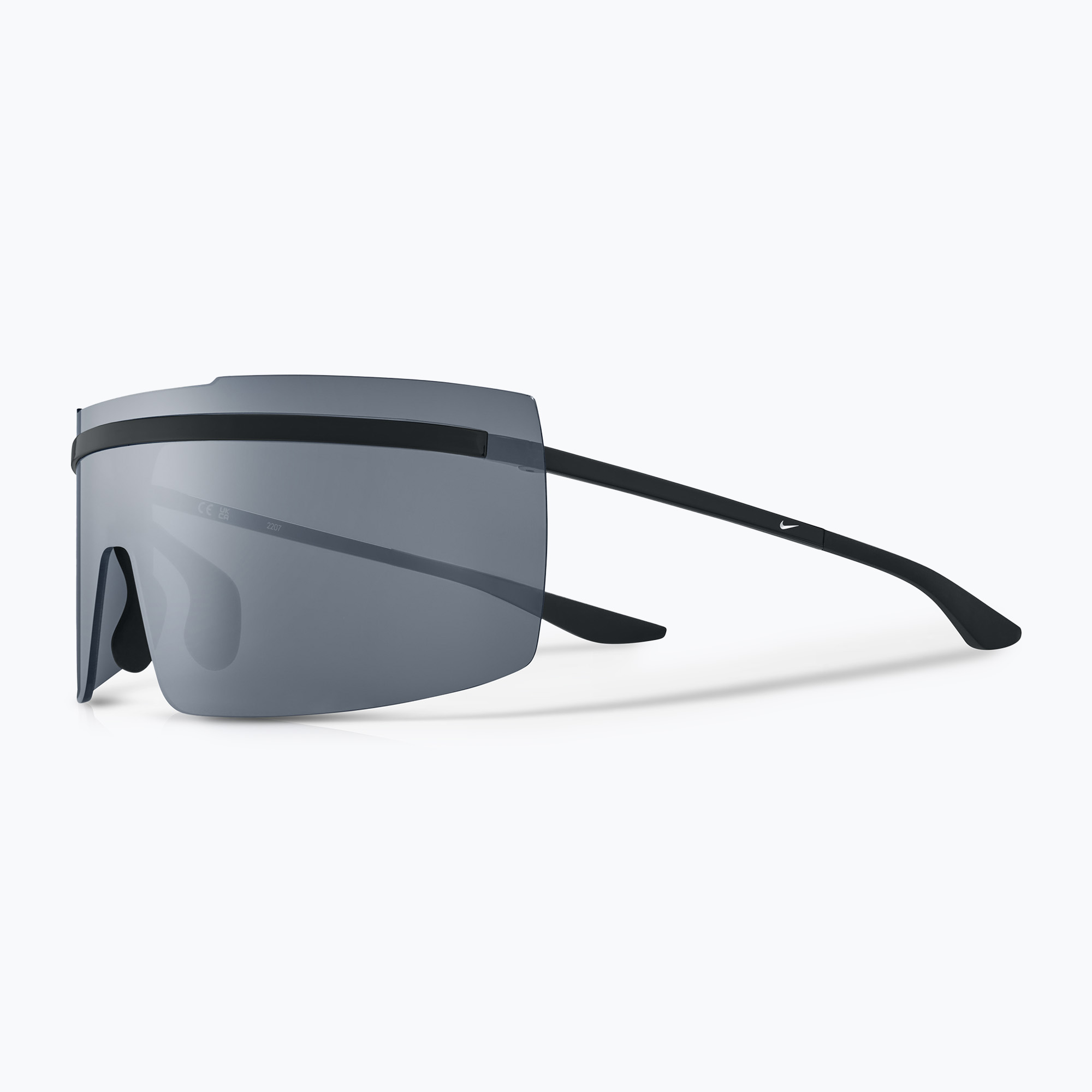 Слънчеви очила Nike Echo Shield черни/сребърни светкавици