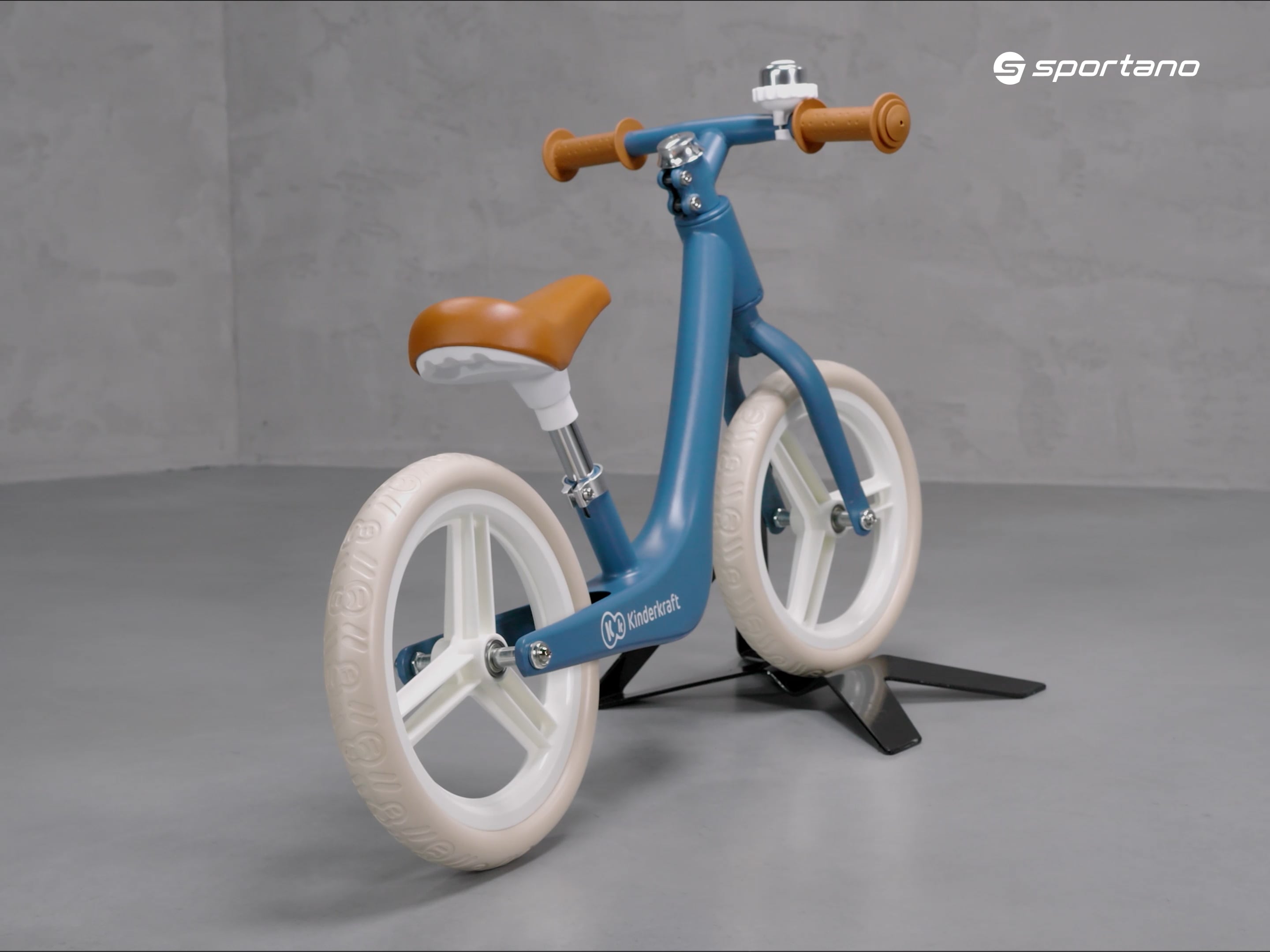 Kinderkraft Fly Plus син велосипед за бягане KKRFLPLBLU0000