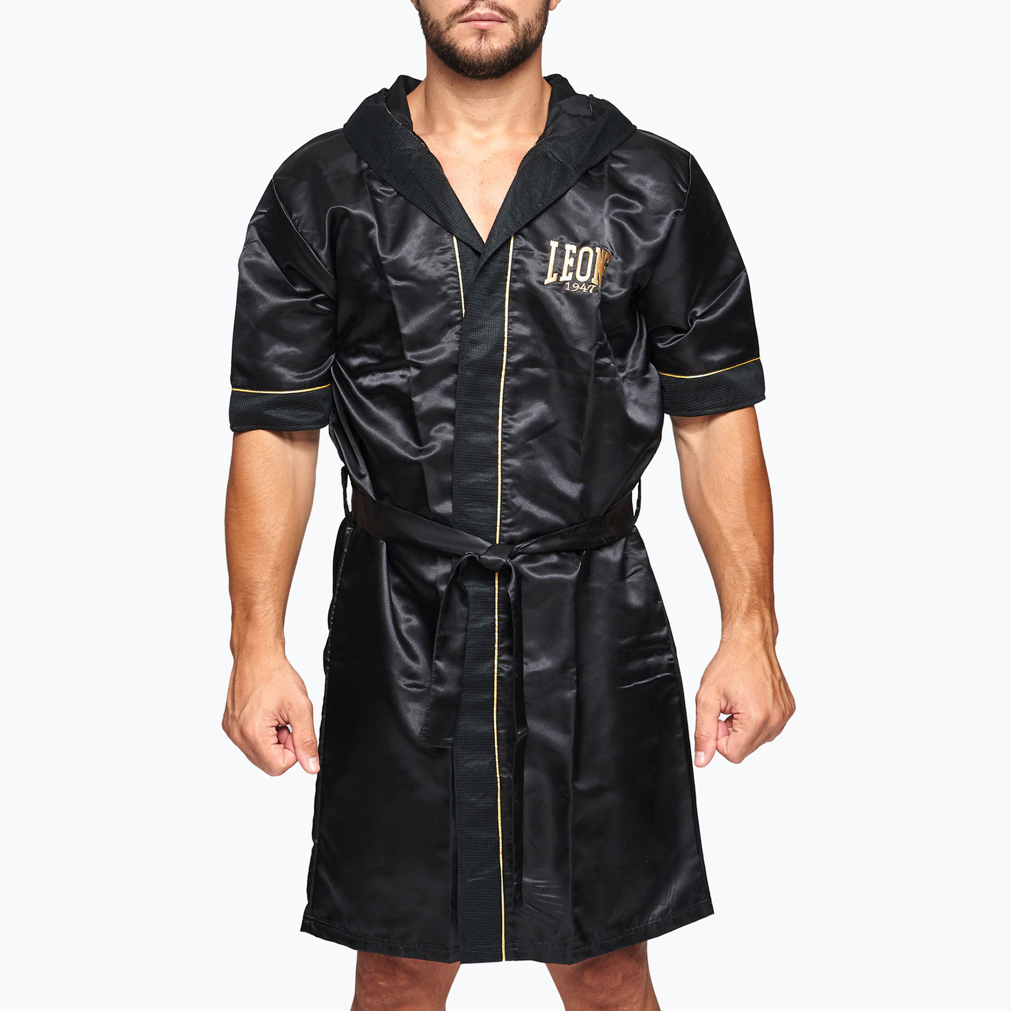 LEONE боксерен халат 1947 premium black