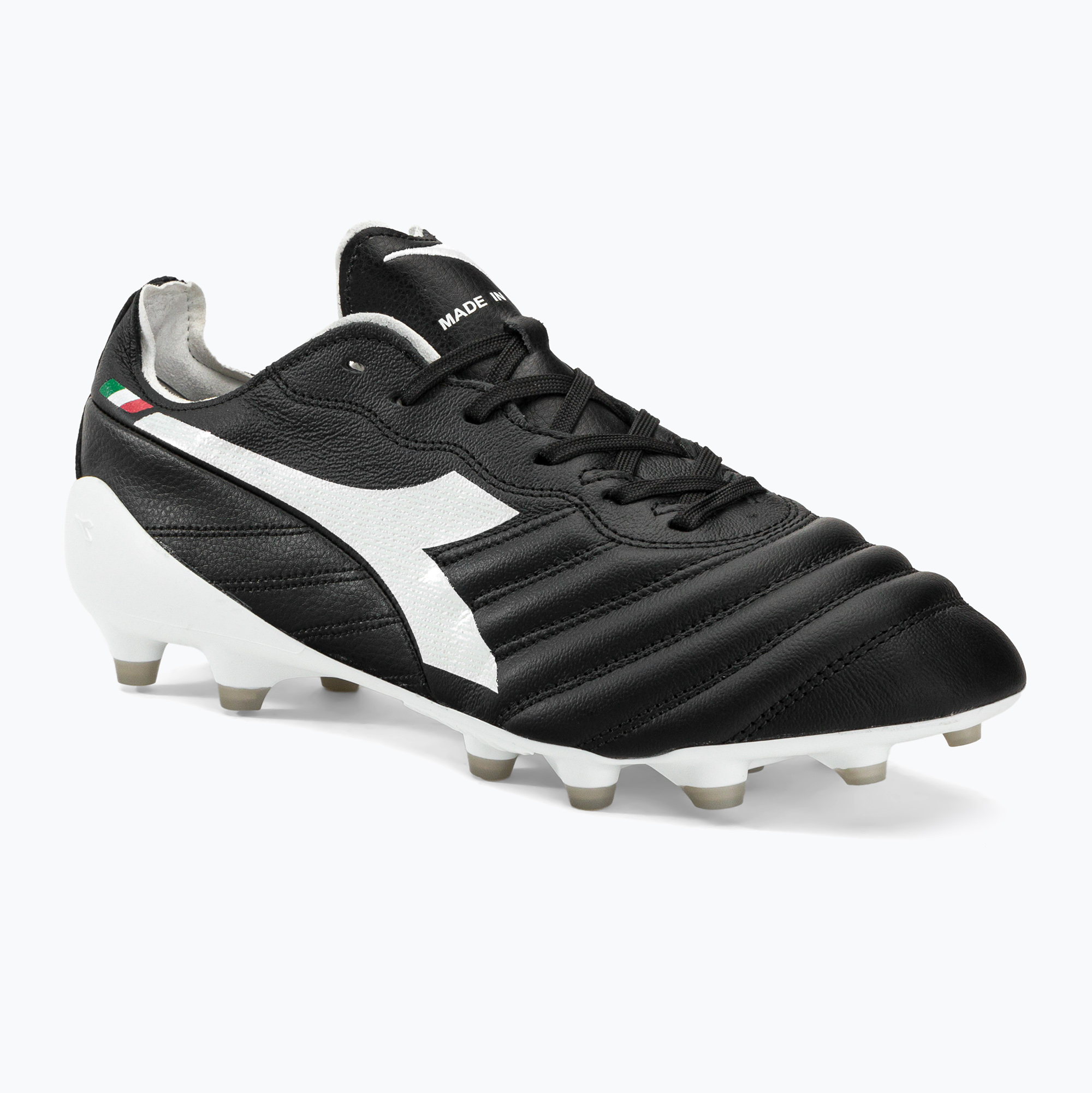 Мъжки футболни обувки Diadora Brasil Elite2 Tech ITA LPX в черно и бяло DD-101.178799-C0641-40.5