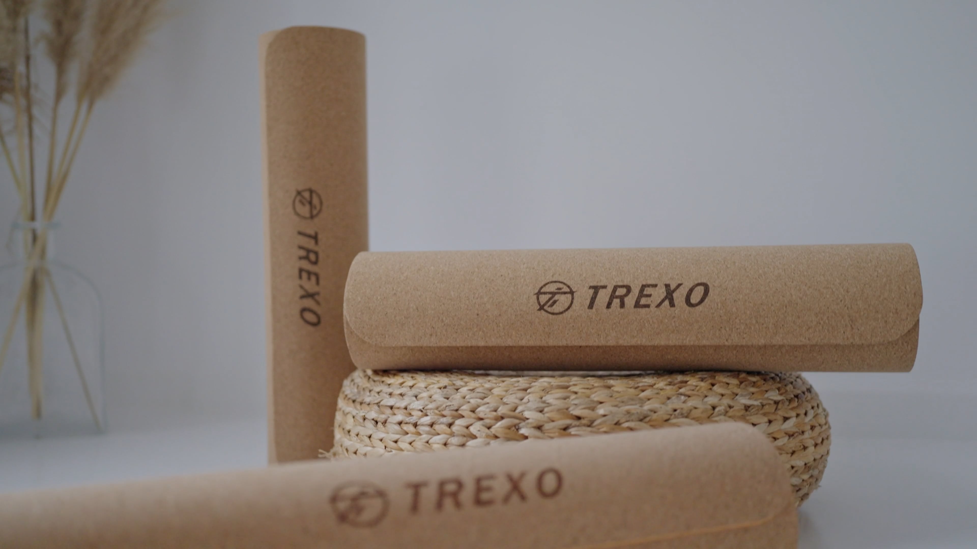 Подложка за йога TREXO TPE корк 6 мм черна YM-C01C
