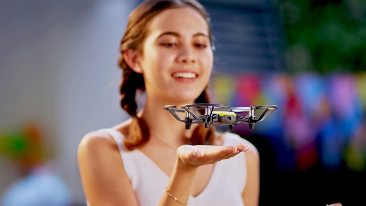 Дрон DJI Ryze Tello Boost Combo с размери TEL0200C