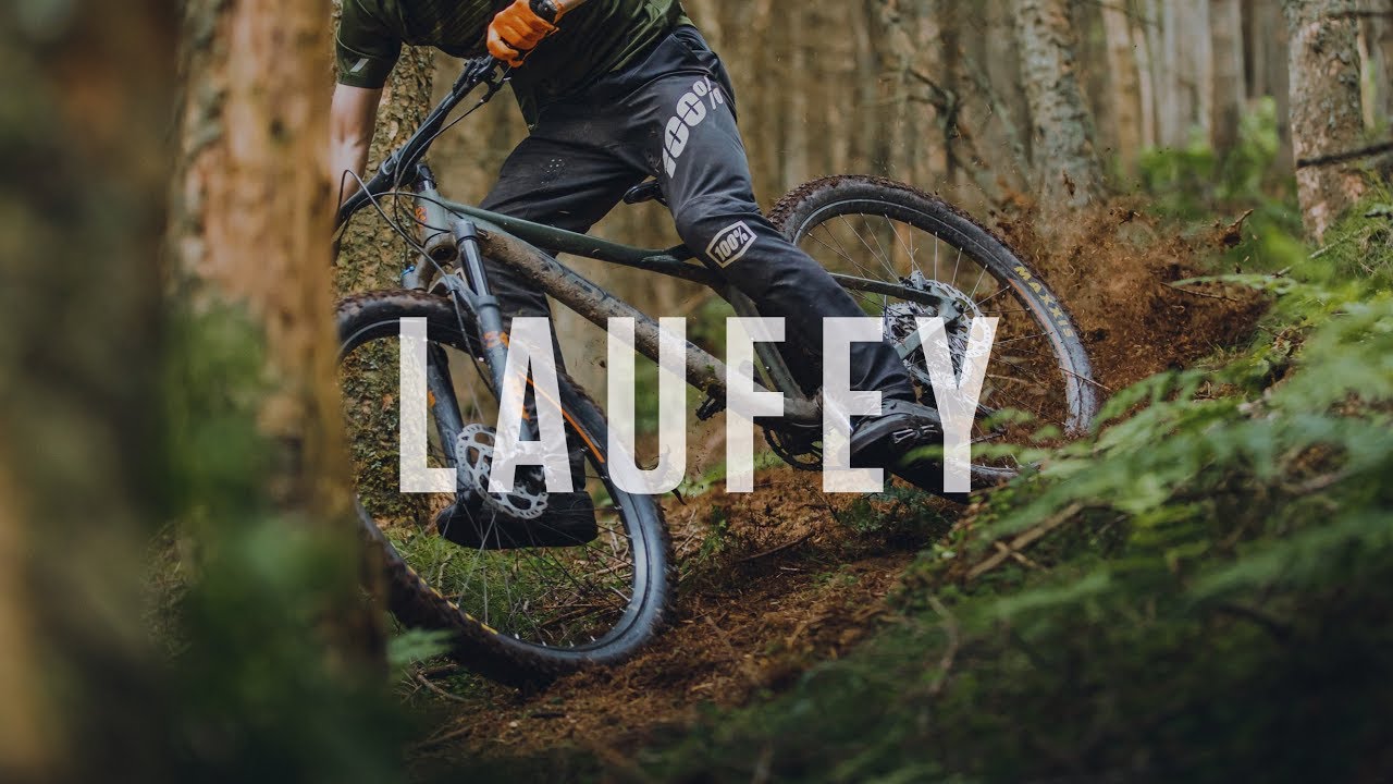 Orbea Laufey H30 син планински велосипед